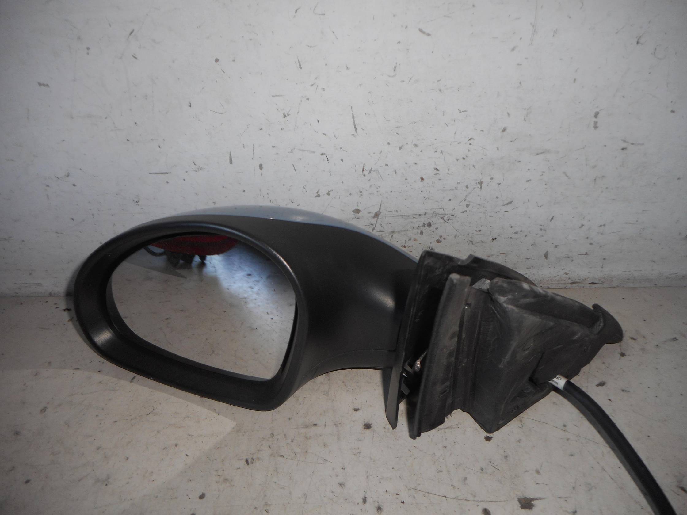 Retrovisore est. regolaz. elettr. sx.